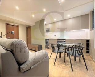 Living room of Flat to rent in Manresa  with Air Conditioner, Oven and Washing machine