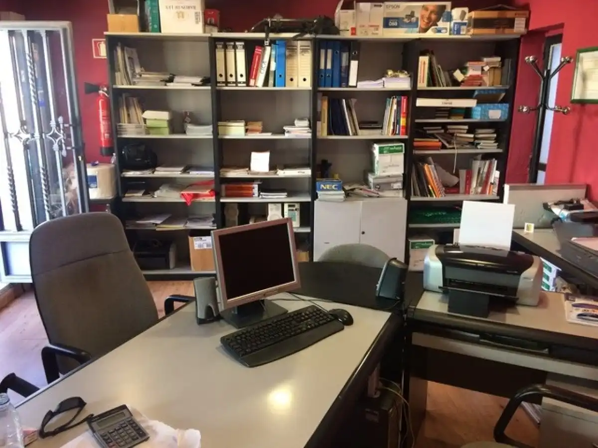 Industrial building for sale in Villares de la Reina, imagen 6