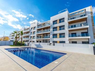 Casa a schiera con piscina in vendita a Nueva Torrevieja - Aguas Nuevas