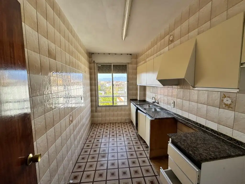 Cuina de Pis en venda en Santa Bàrbara
