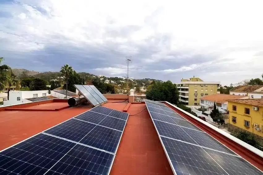 Terrasse von Haus oder Chalet zum Verkauf in Málaga mit Klimaanlage, Privatgarten und Terrasse