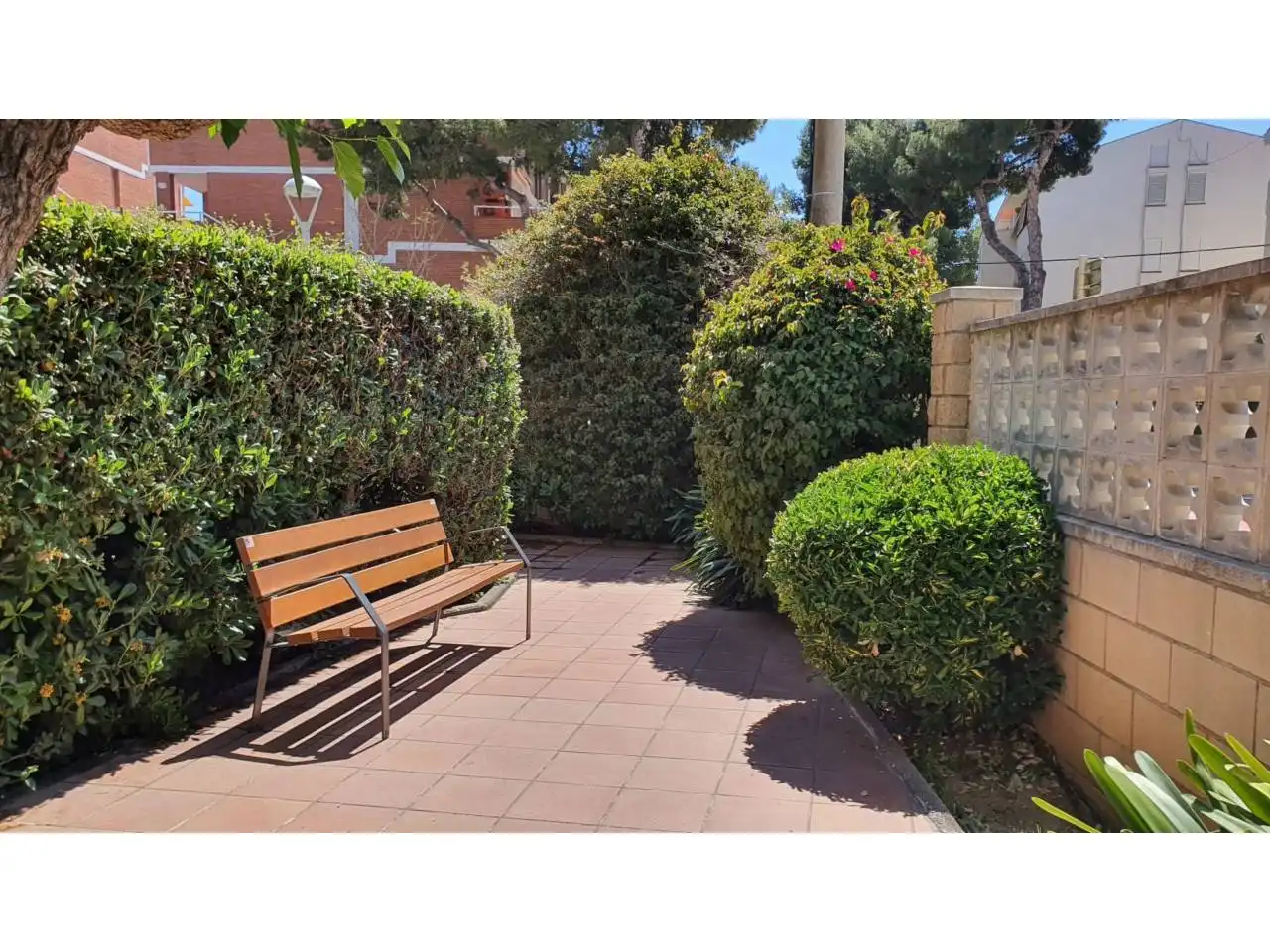 Garden of Apartments for sale in Vilanova i la Geltrú  with Air Conditioner and Parquet flooring