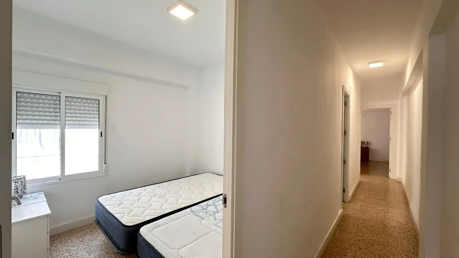 Dormitori de Pis en venda en L'Alcúdia amb Balcó