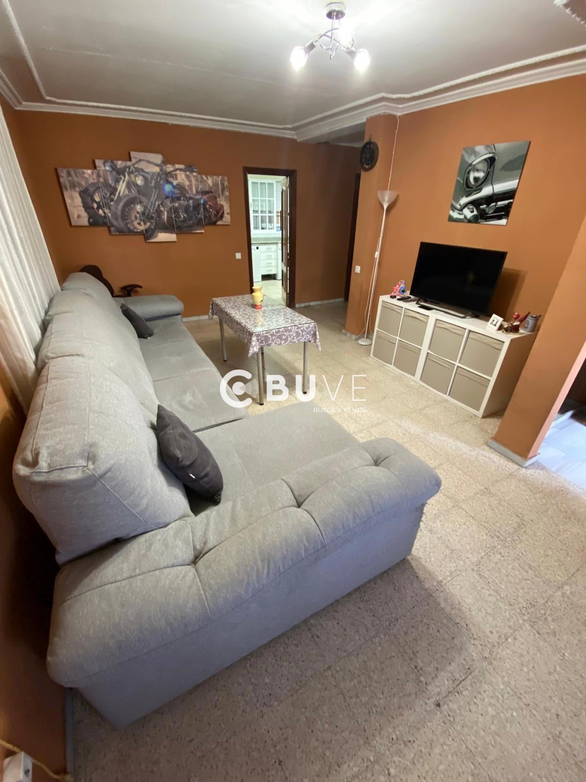 Sala de estar de Casa o chalet en venta en Alcalá de Guadaira con Aire acondicionado, Trastero y Amueblado