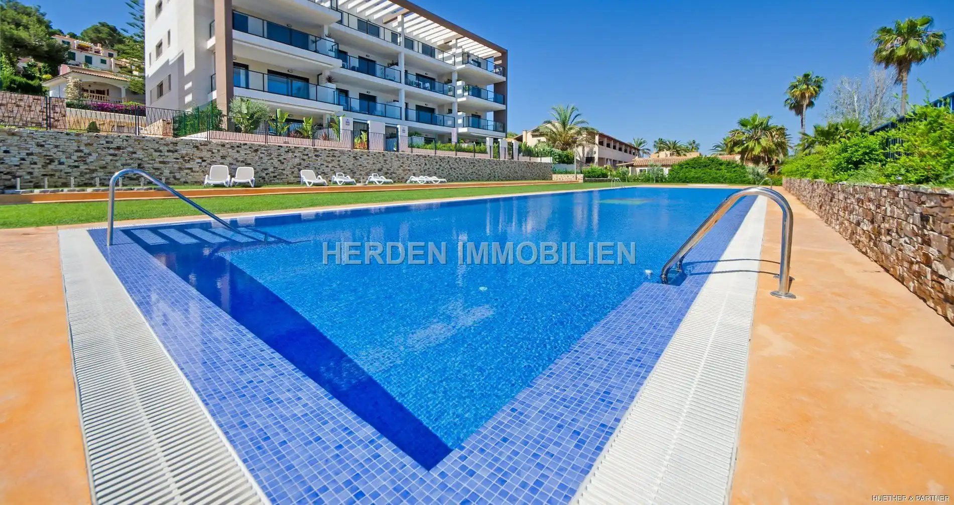Flat with terrace for sale in Font de Sa Cala