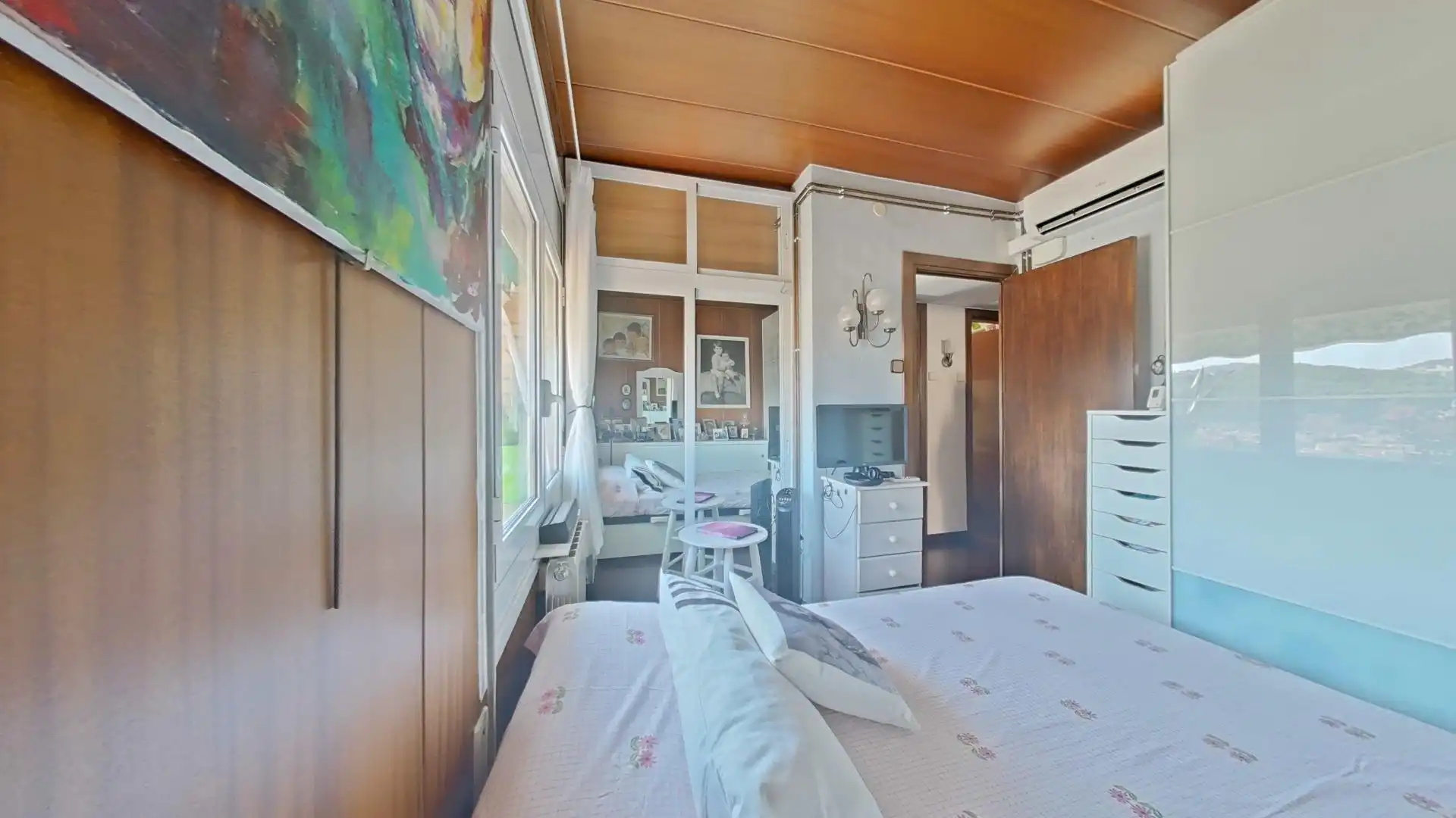 Habitación de Ático en venta en Barcelona con Aire acondicionado y Amueblado