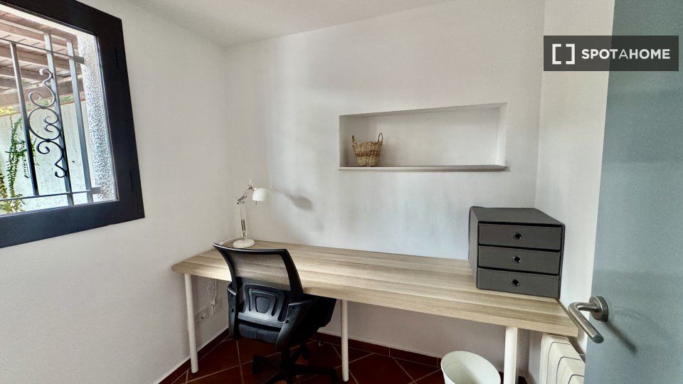 Flat to rent in Sant Vicenç de Montalt  with Air Conditioner, Heating and Furnished
