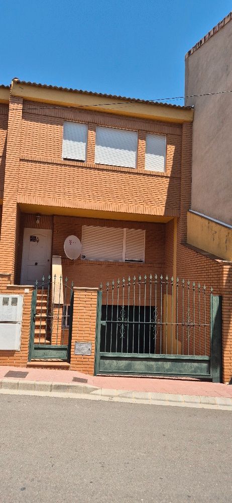 Exterior view of Single-family semi-detached for sale in Pozo Cañada  with Heating and Balcony
