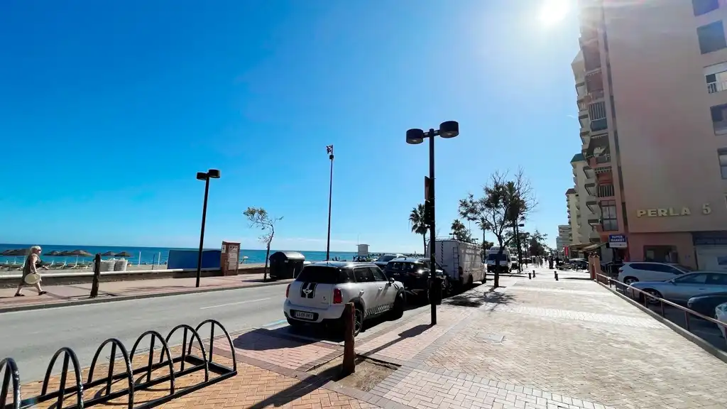 Exterior view of Attic for sale in Fuengirola  with Air Conditioner, Terrace and Oven