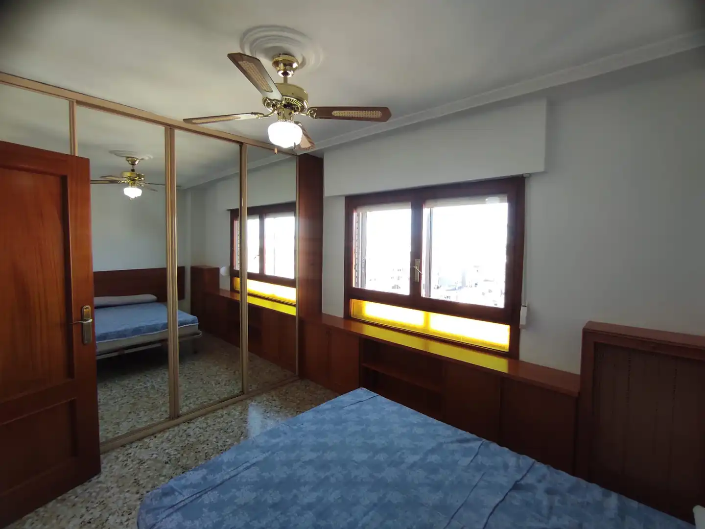 Bedroom of Flat for sale in Zaragoza  with Air Conditioner, Heating and Oven