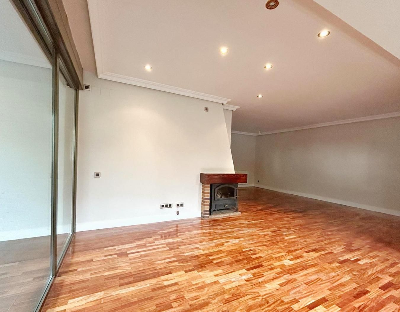 Flat to rent in Calle CORNISA, Yucatán - Las Cornisas