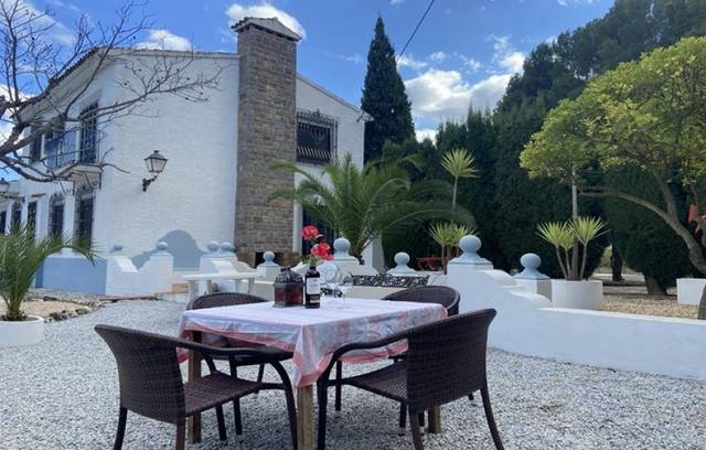 Casa-chalet en Venta en El Castell de Guadalest