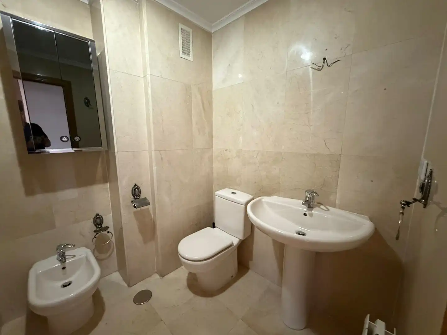 Baño de Piso de alquiler en Valladolid con Amueblado