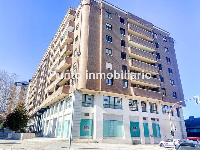 Local comercial en Alquiler en Calle de Hernando de Acuña, 16 en Parquesol