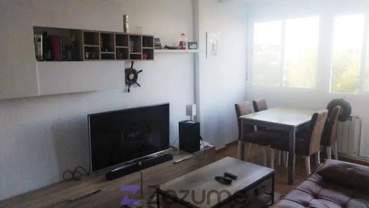 Sala de estar de Piso de alquiler en  Madrid Capital con Calefacción, Parquet y Terraza