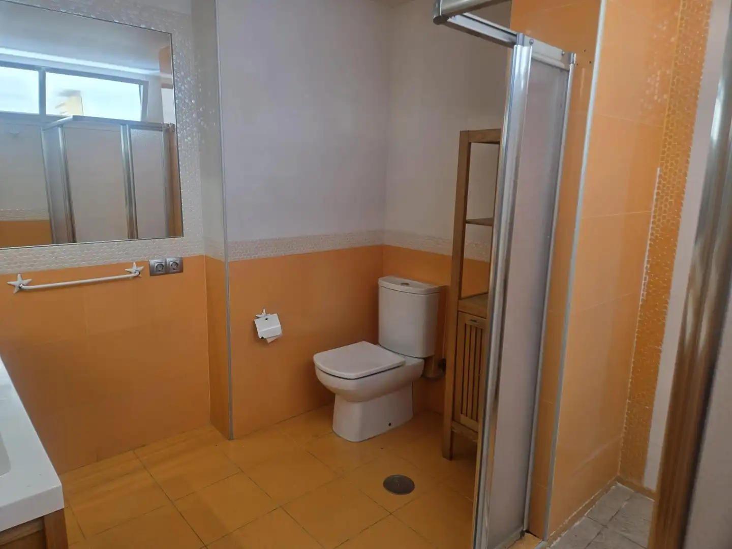 Bathroom of Flat for sale in Málaga  with Heating, Terrace and Storage room