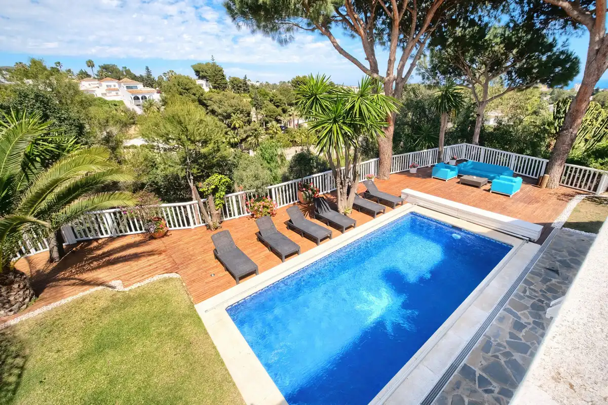 Swimming pool of Houses for sale in Mijas  with Air Conditioner, Heating and Private garden