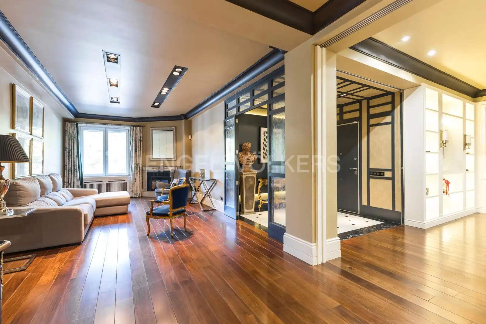 Vista exterior de Piso de alquiler en Madrid con Aire acondicionado, Calefacción y Parquet