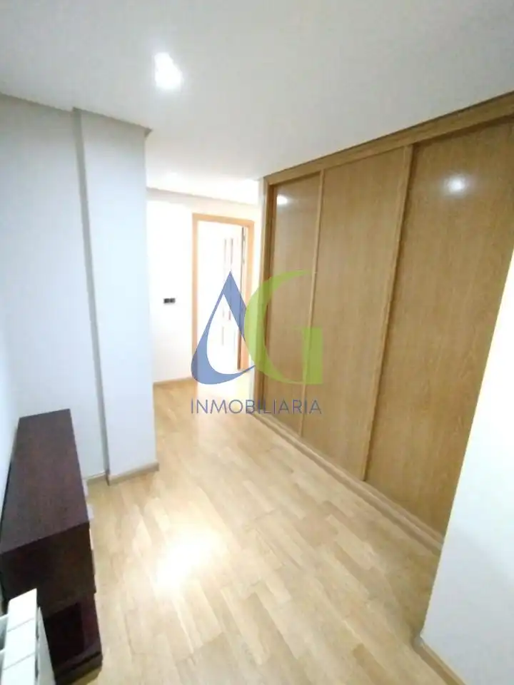 Dúplex en venta en Villaquilambre con Calefacción y Trastero