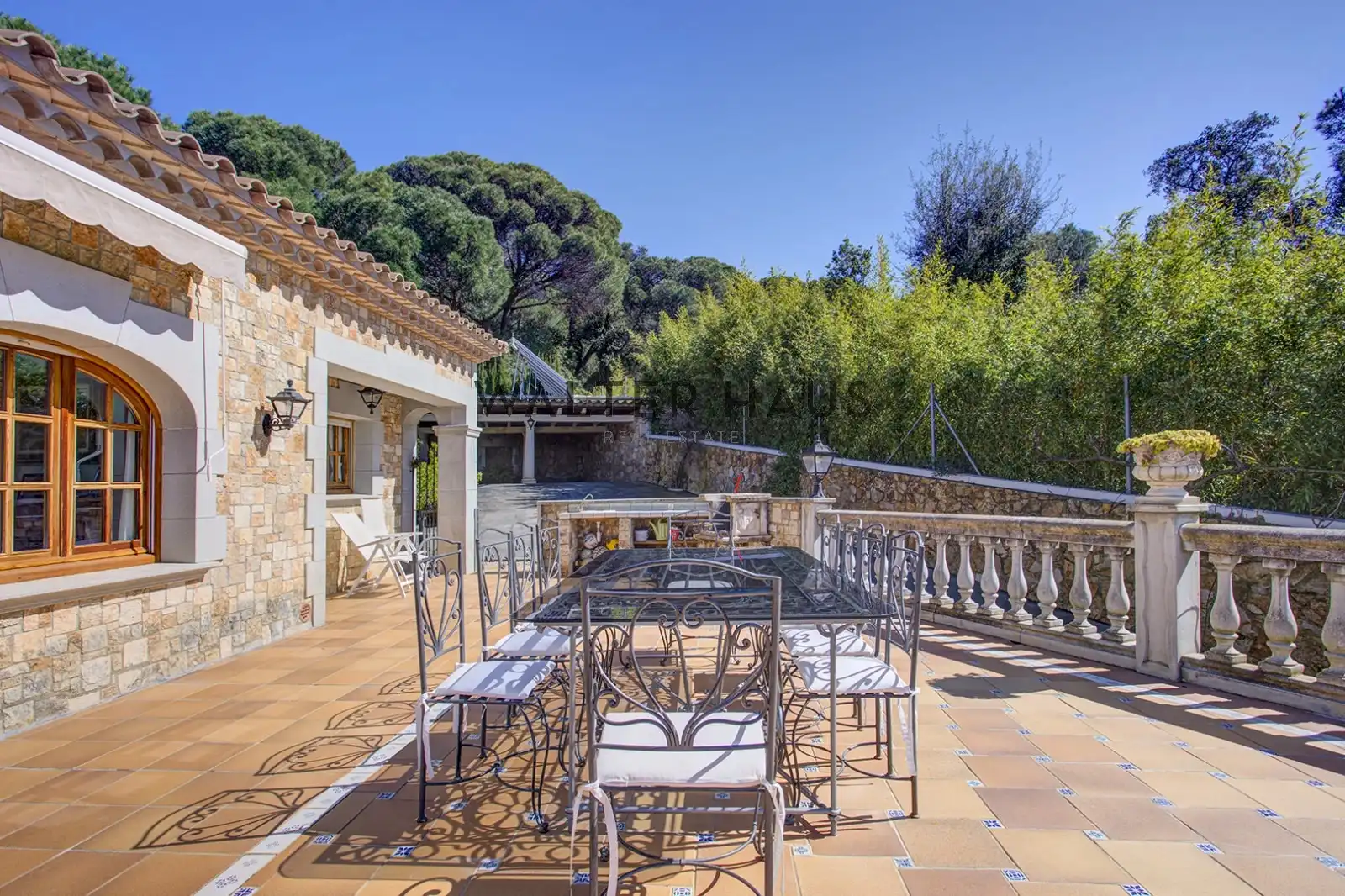 Terraza de Finca rústica en venta en Sant Feliu de Guíxols con Aire acondicionado, Jardín privado y Terraza