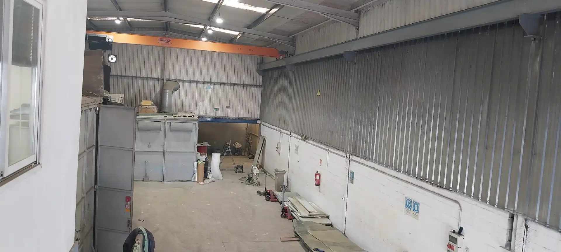 Nau industrial de lloguer en Camarma de Esteruelas amb Alarma
