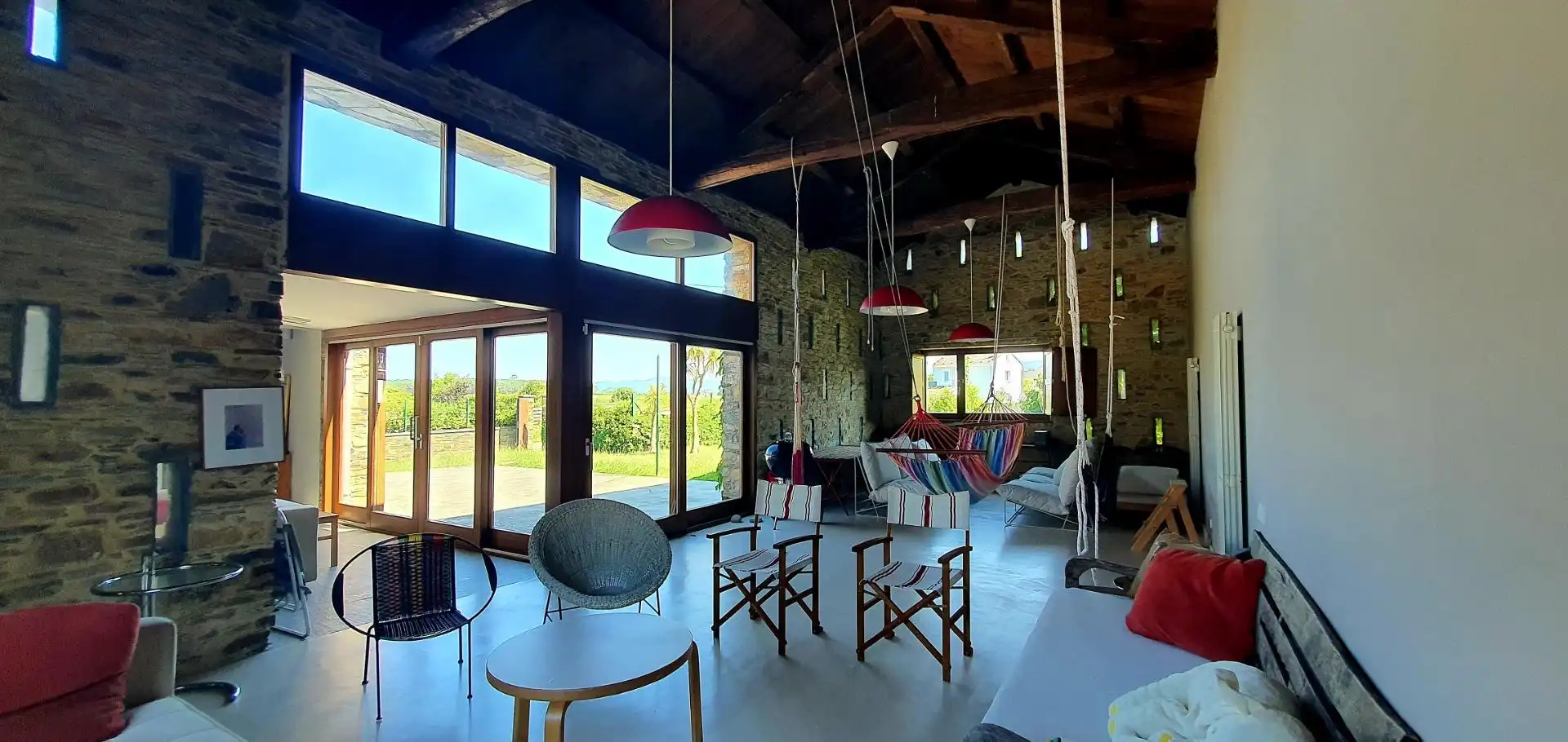 Sala d'estar de Casa o xalet en venda en Tapia de Casariego amb Calefacció, Jardí privat i Terrassa