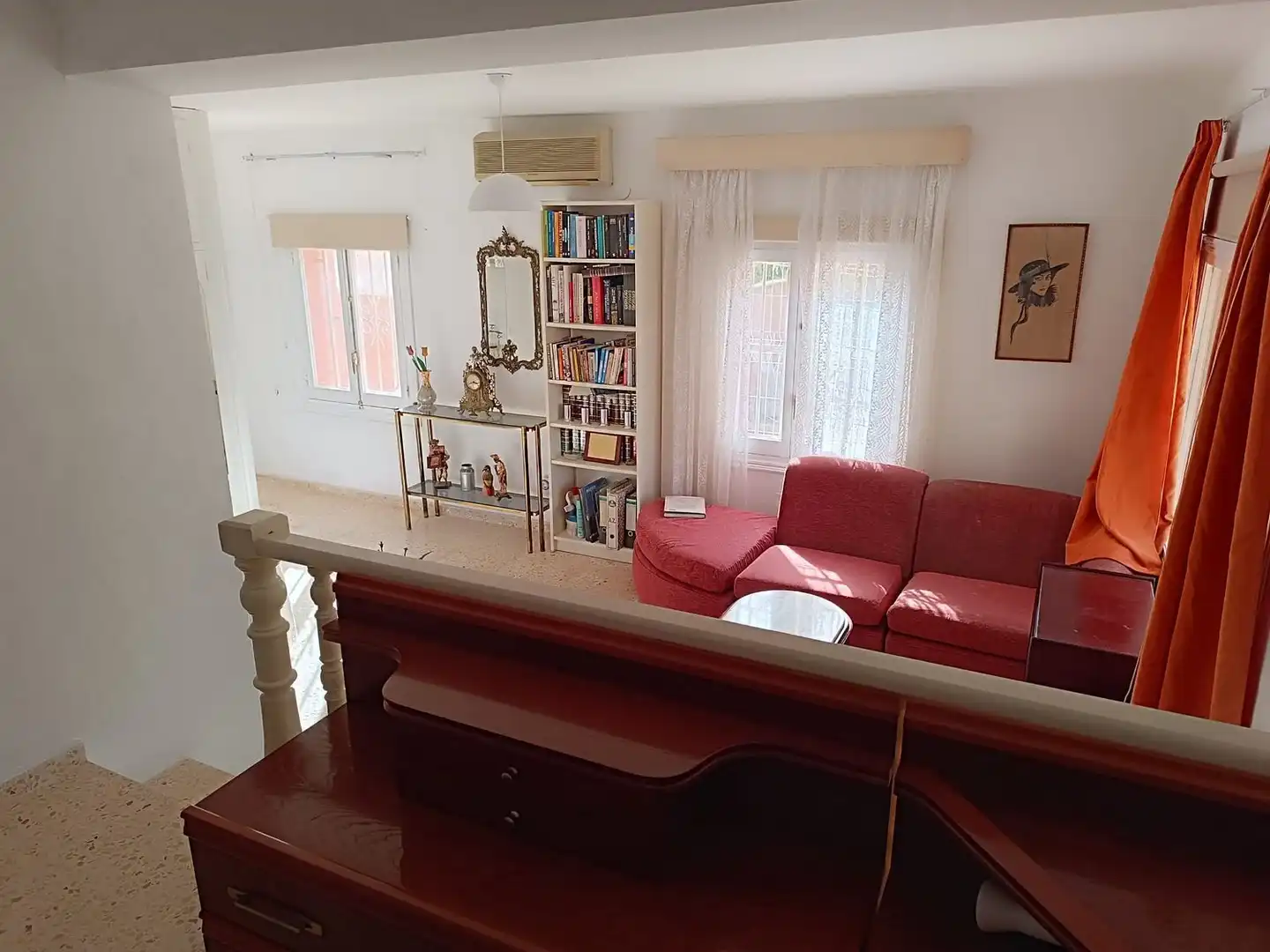 Living room of Houses for sale in L'Alfàs del Pi  with Air Conditioner, Private garden and Terrace