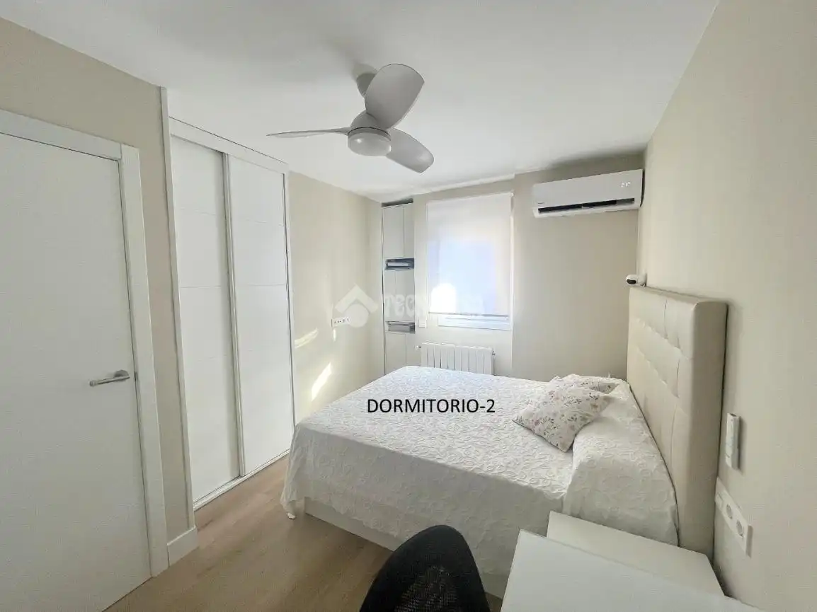 Bedroom of Flat for sale in Leganés  with Air Conditioner, Heating and Terrace