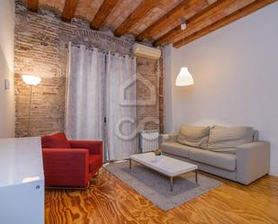 Living room of Study to rent in  Barcelona Capital  with Air Conditioner, Heating and Balcony