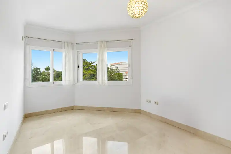 Apartament amb piscina en venda a Milla de Oro, imagen 7