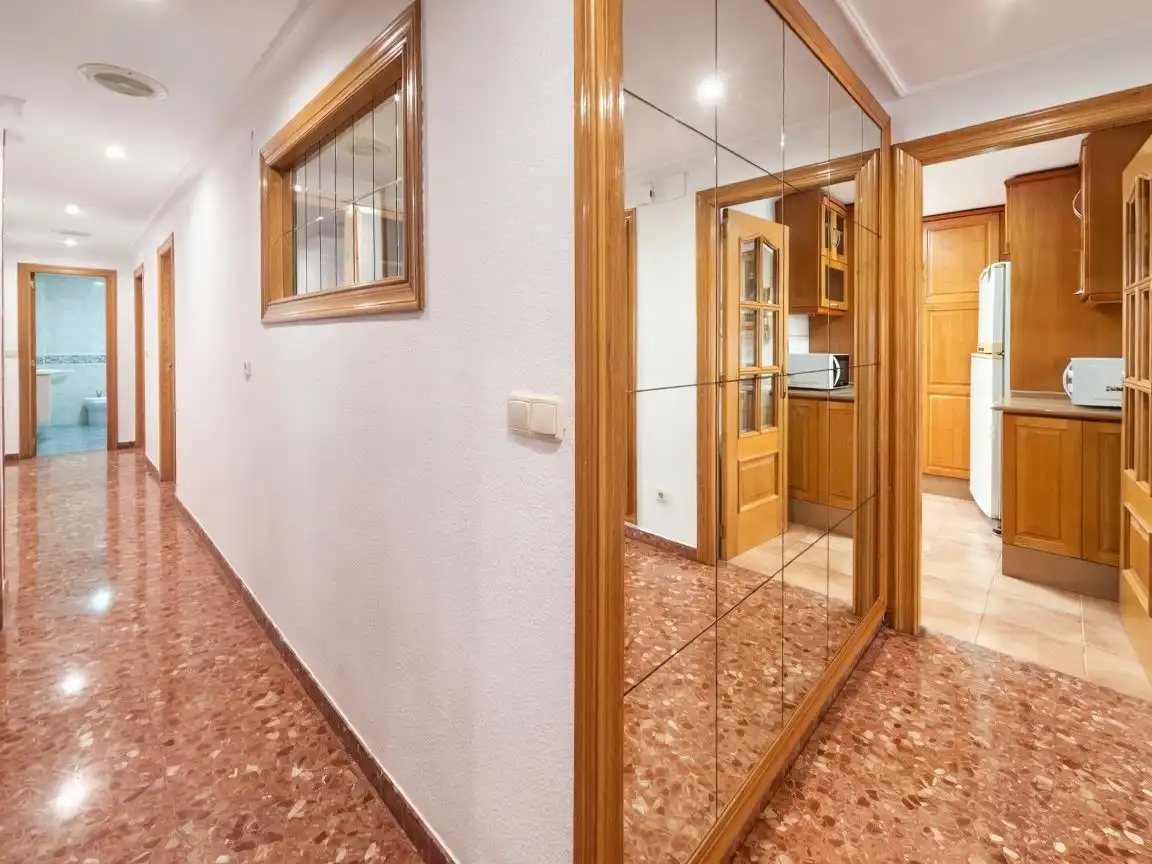 Flat with terrace for sale in Carrer del Cid 11, imagen 22