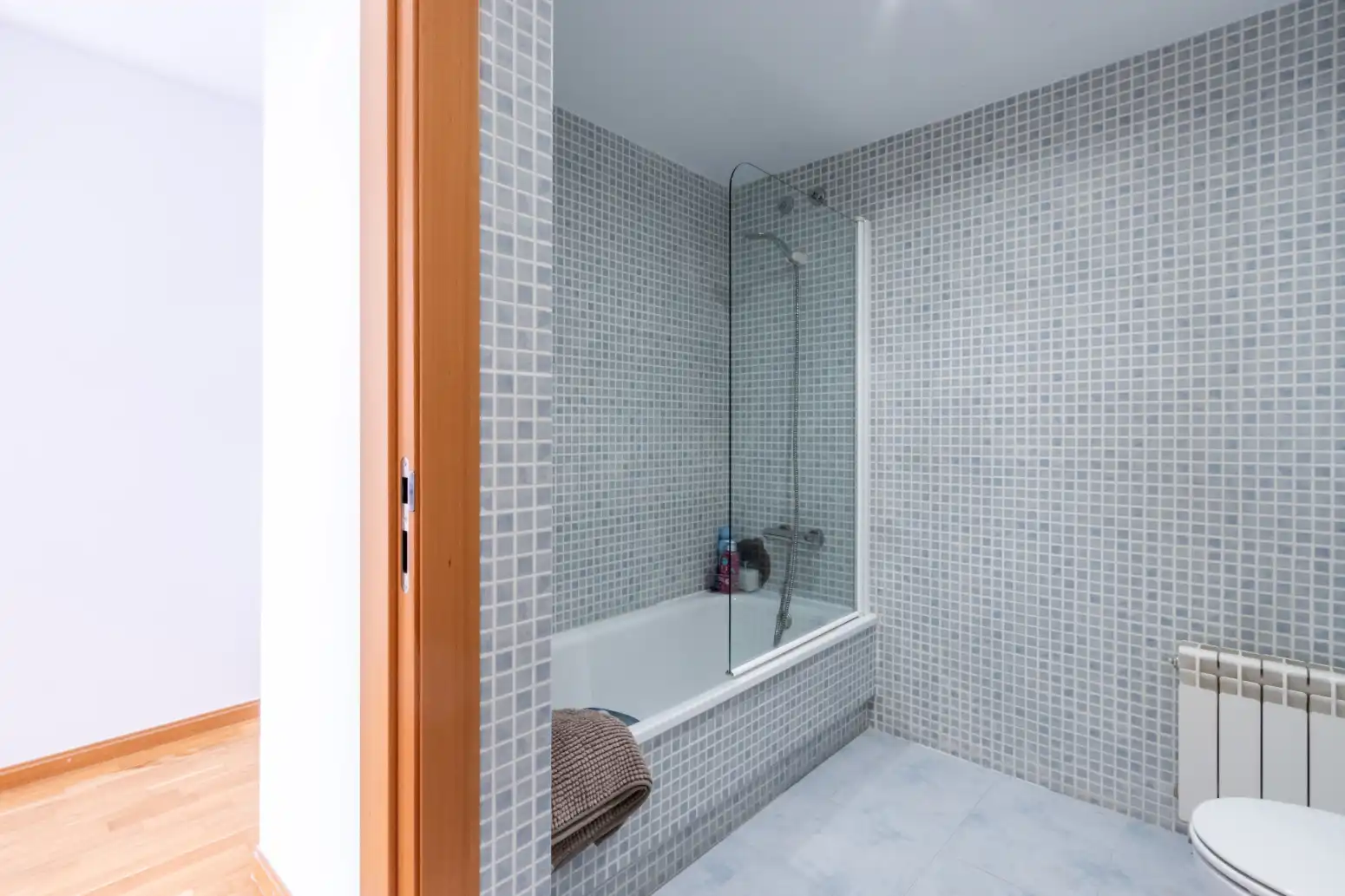 Baño de Piso en venta en Terrassa con Calefacción