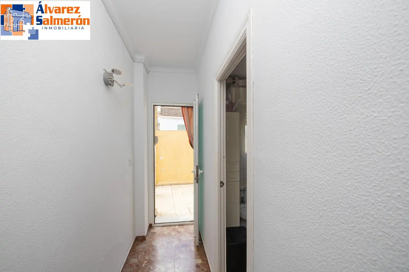 Houses for sale in Armilla  with Air Conditioner, Storage room and Balcony
