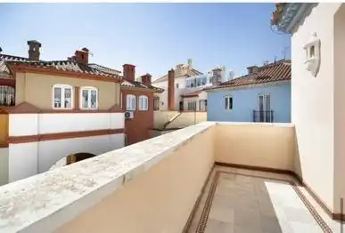 Terrasse von Maisonette zur Miete in El Puerto de Santa María mit Klimaanlage, Terrasse und Möbliert