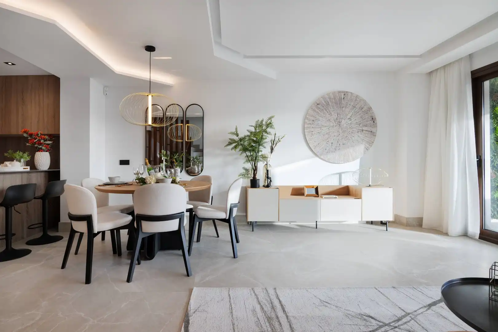 Comedor de Casa adosada en venta en Istán con Aire acondicionado, Calefacción y Jardín privado