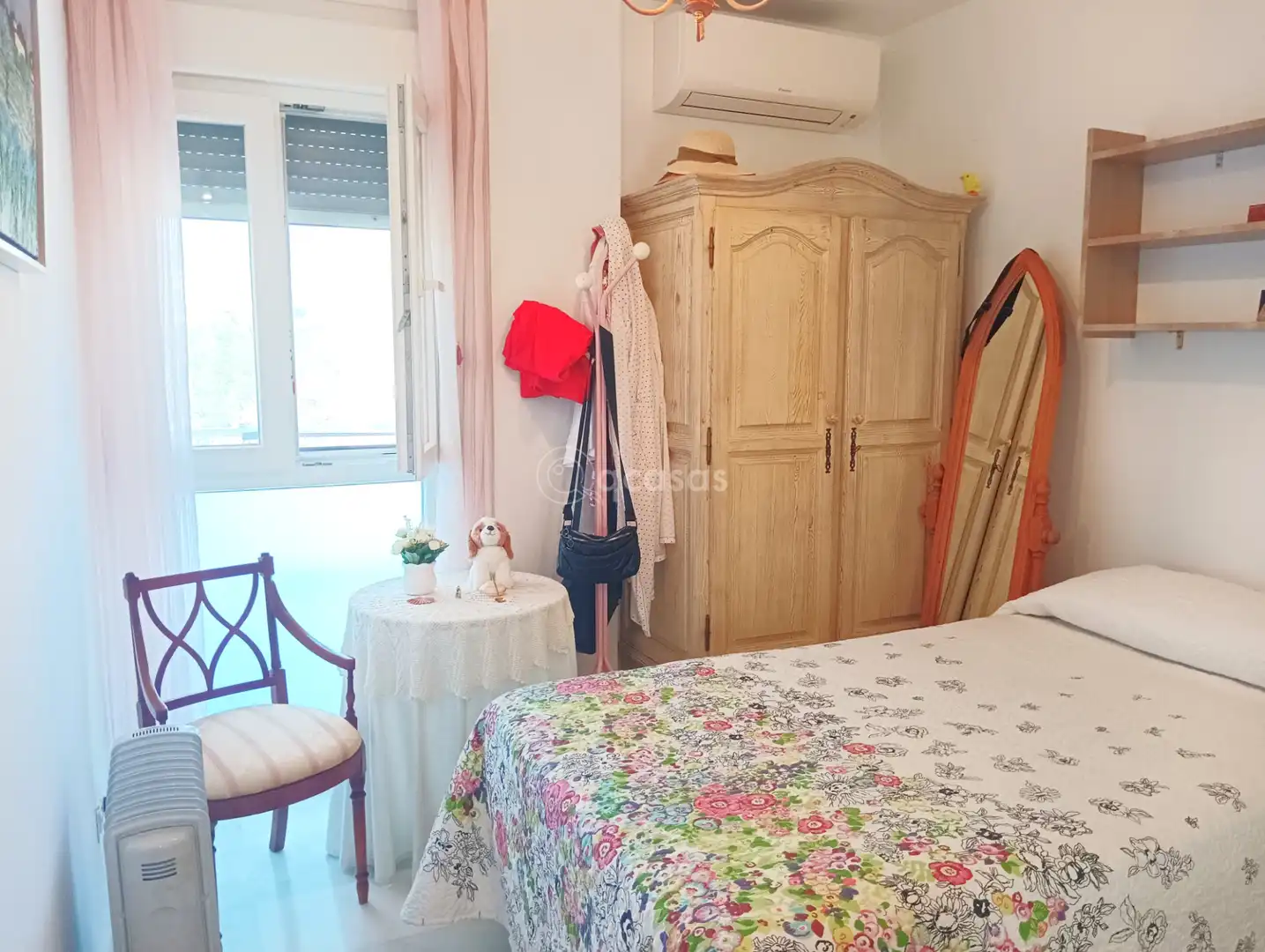 Habitación de Piso en venta en Benalmádena con Aire acondicionado, Terraza y Amueblado