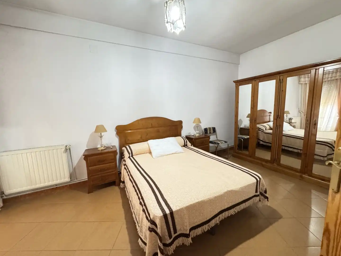 Habitación de Piso de alquiler en Cuerva con Aire acondicionado, Calefacción y Terraza