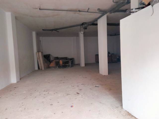 Local comercial en Alquiler en Centro