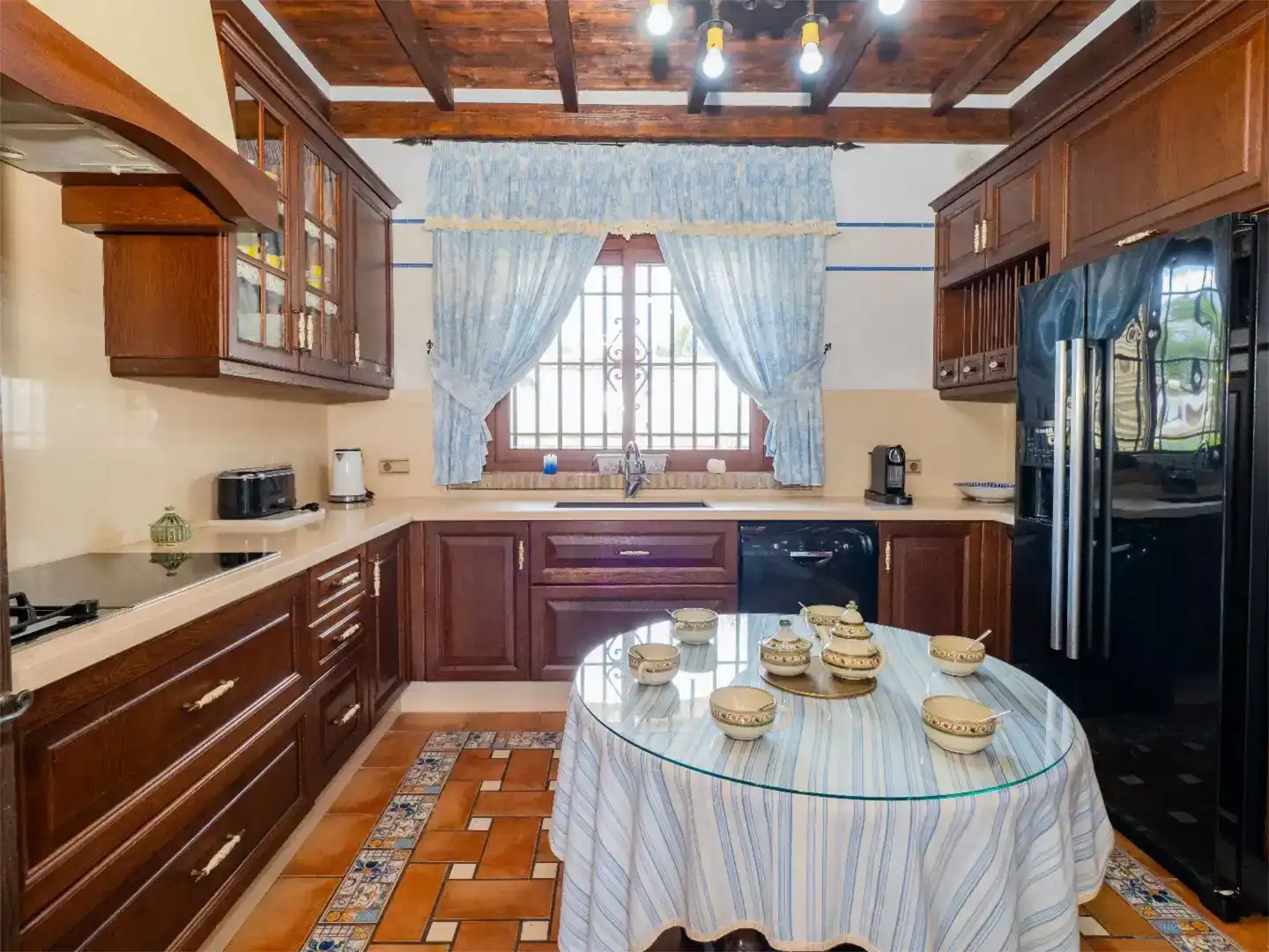 Küche von Country house zum Verkauf in Alhaurín El Grande mit Klimaanlage, Schwimmbad und Balkon
