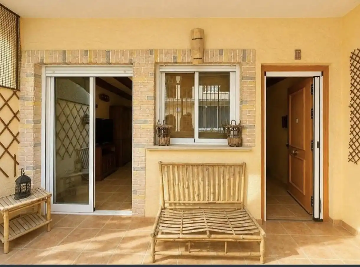 Balcony of Flat for sale in Dolores  with Air Conditioner, Terrace and Storage room