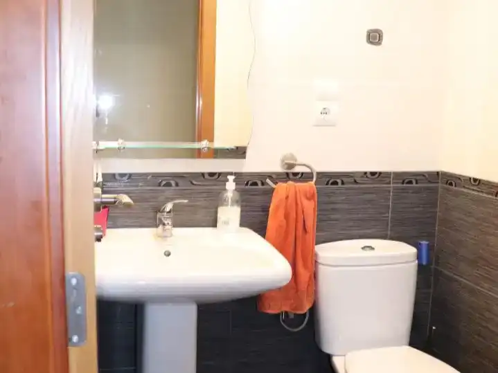 Baño de Piso en venta en Algemesí con Aire acondicionado y Balcón