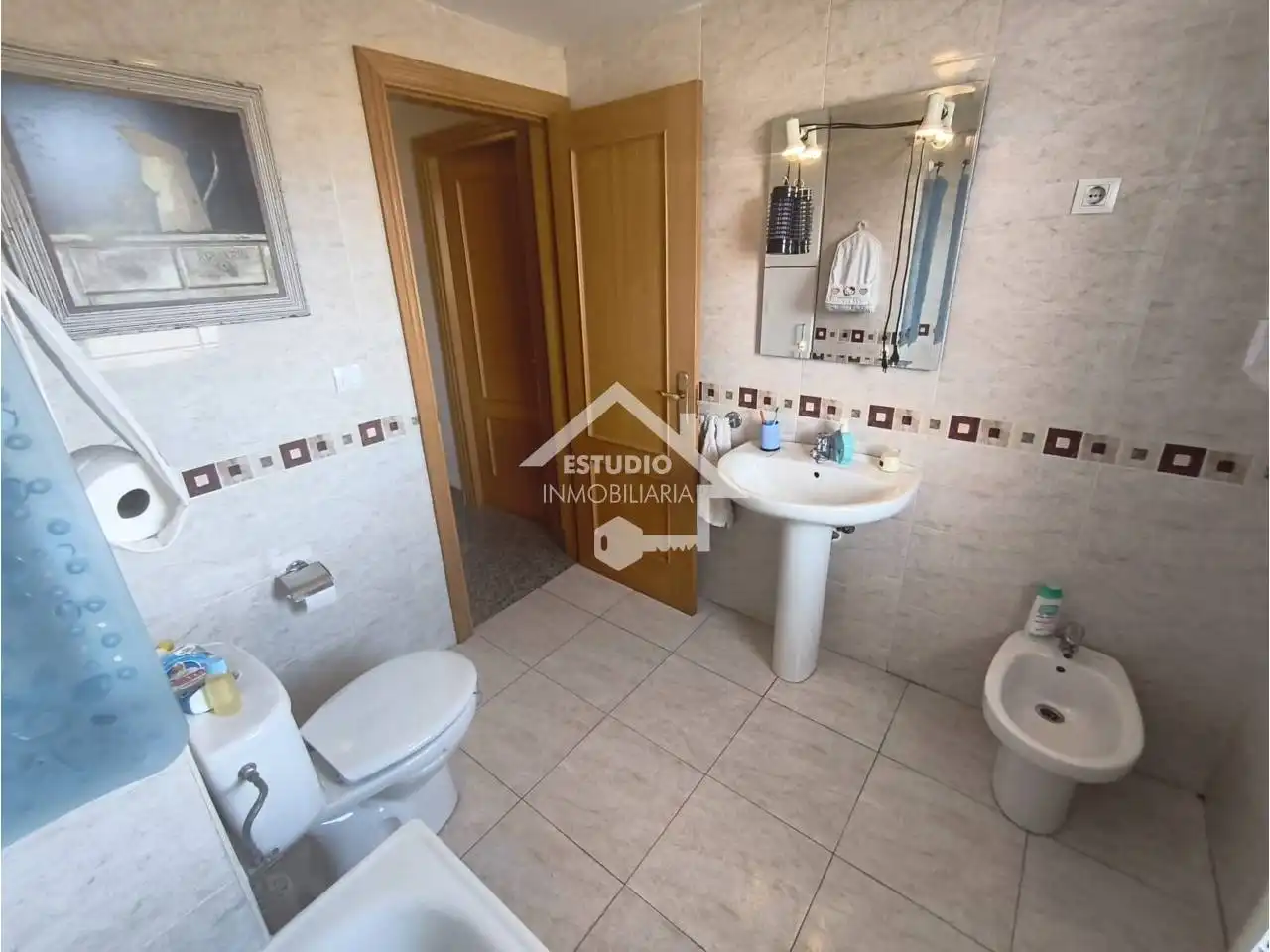 Bathroom of Houses for sale in Mendavia  with Heating, Private garden and Parquet flooring
