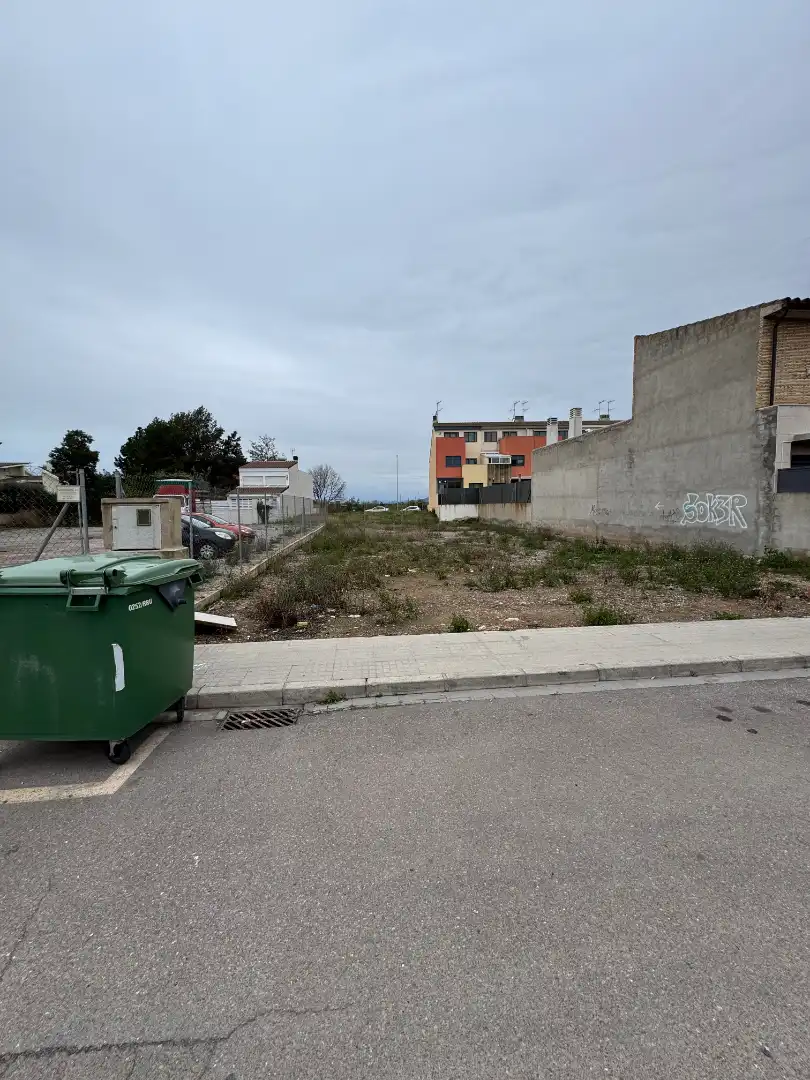 Wohnbaugrundstück zum Verkauf in Carrer del Lledoner 6