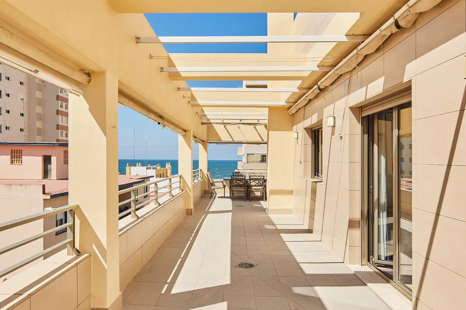 Terrassa de Àtic en venda en Cádiz amb Aire condicionat, Terrassa i Traster