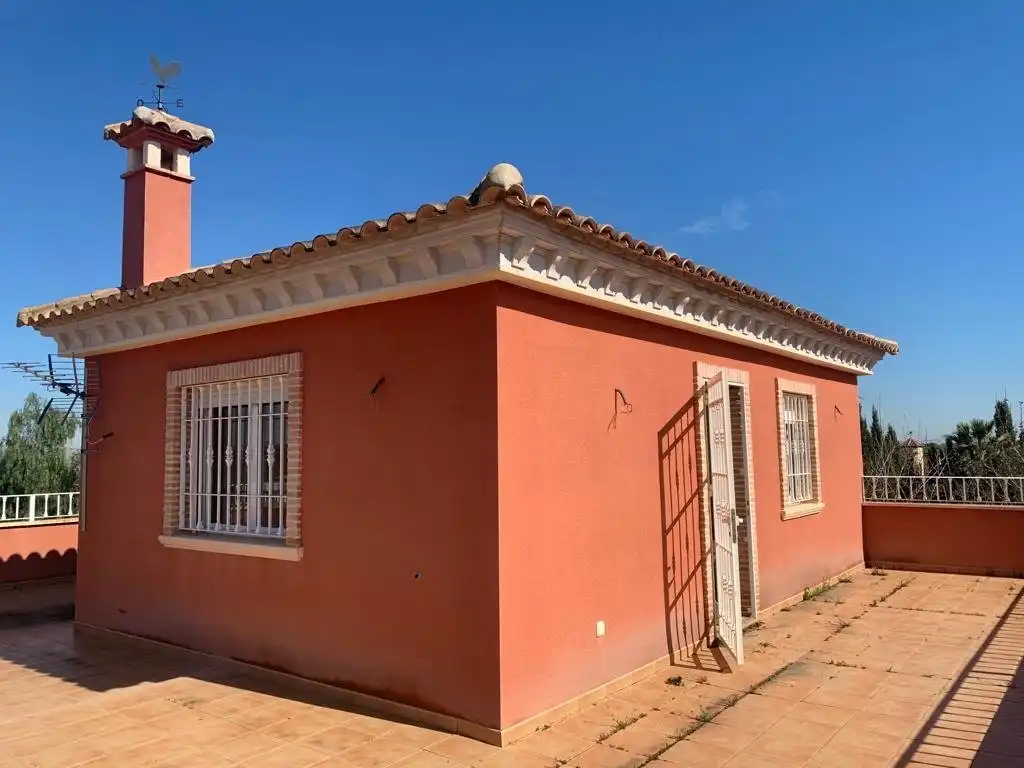 Vista exterior de Casa o xalet en venda en Murcia amb Aire condicionat, Calefacció i Terrassa