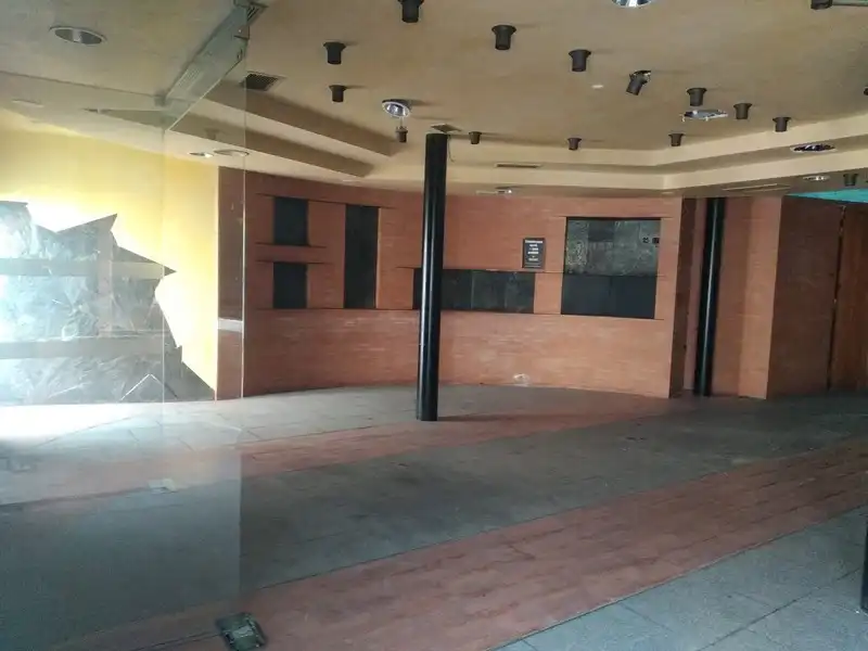 Local comercial en venda a Capitan Cortes, imagen 5