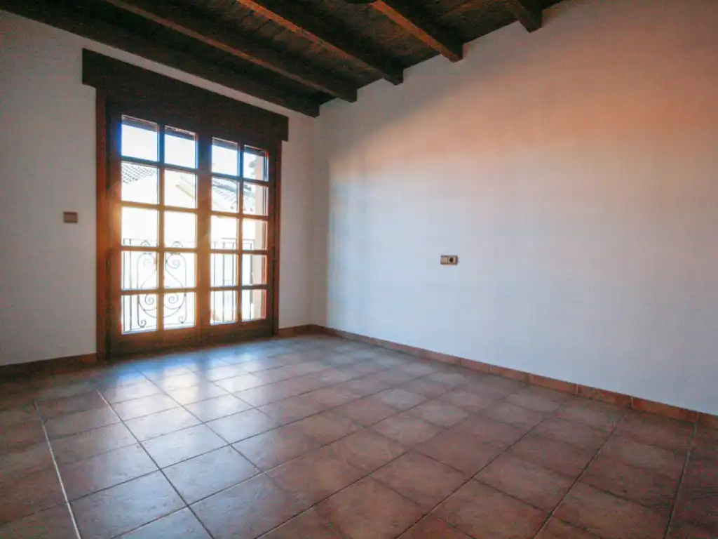 Casa adosada de alquiler en Coín
