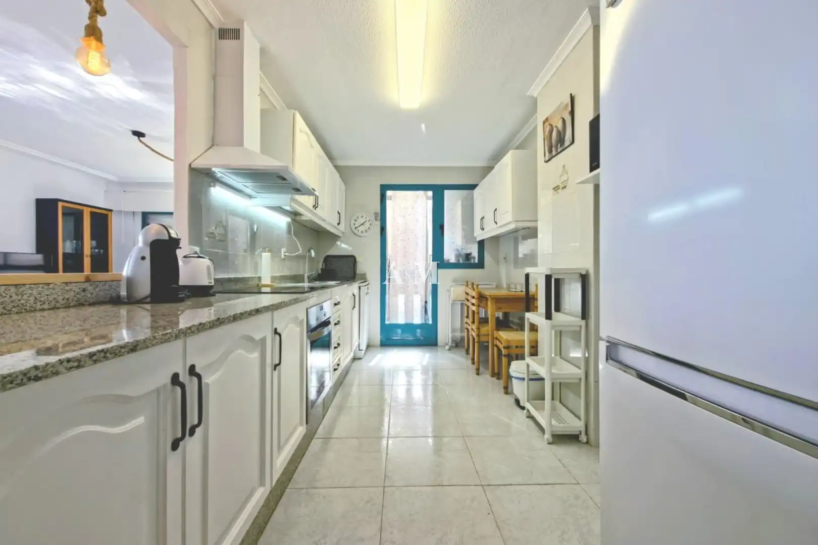 Kitchen of Flat for rent in Torrevieja  with Terrace, Furnished and Oven