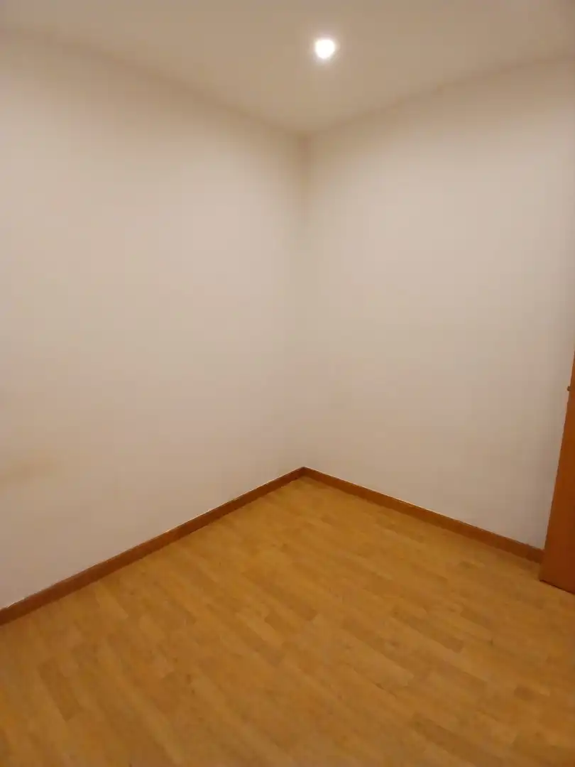 Flat for rent in Badalona  with Parquet flooring and Balcony