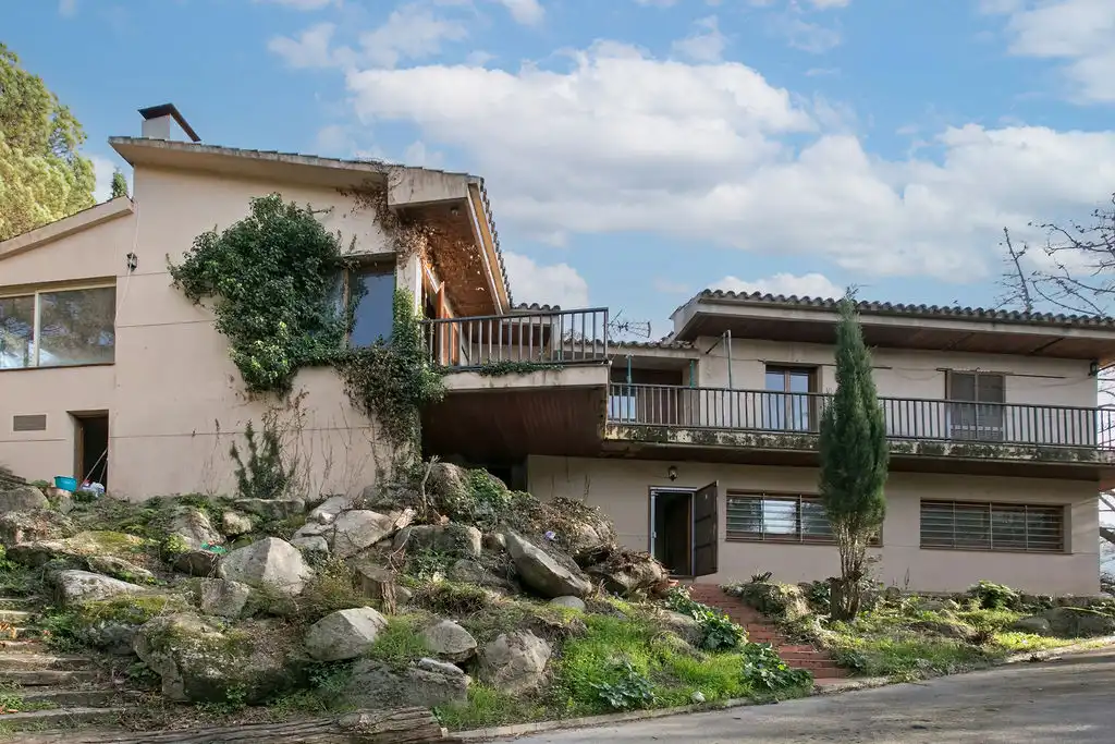 Detached house with pool for sale in Carretera Dorrius
